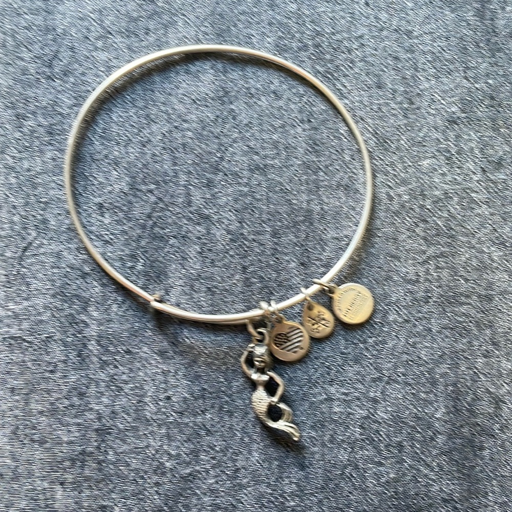 Alex and Ani Mermaid stacker